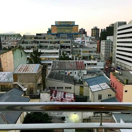 Stunning Studio Apartment In Cbd كيب تاون المظهر الخارجي الصورة