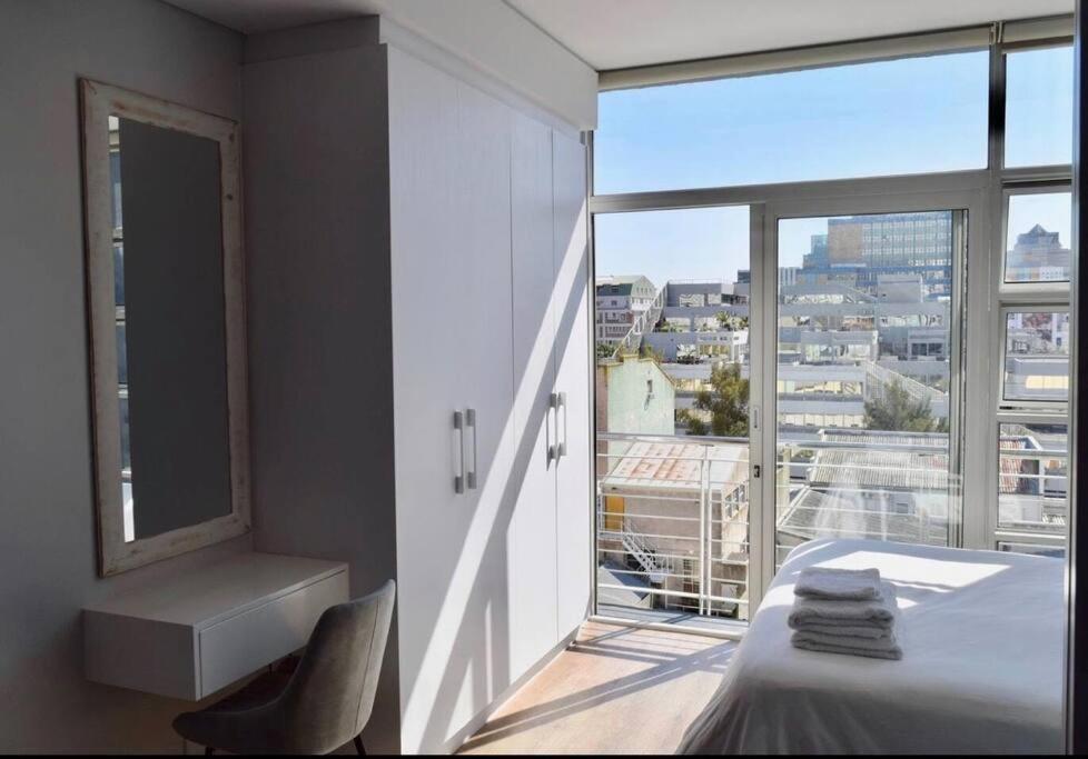 Stunning Studio Apartment In Cbd كيب تاون المظهر الخارجي الصورة
